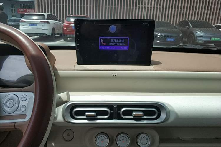 Used Wuling Hongguang MINIEV 2024 3rd Generation 215km Youth Edition Audio And AC Panel