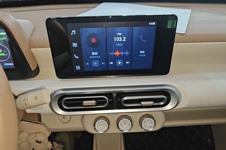 Used Wuling Hongguang MINIEV 2024 3rd Generation 215km Advanced Version Audio And AC Panel