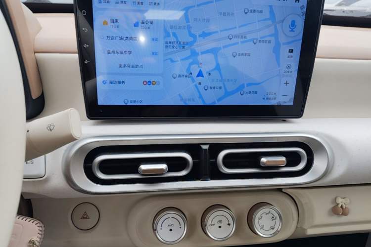 Used Wuling Hongguang MINIEV 2024 3rd Generation 215km Youth Edition Audio And AC Panel