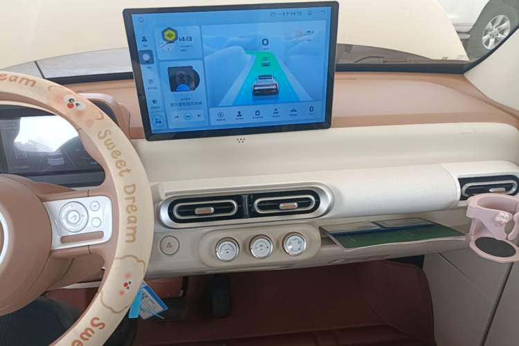 Used Wuling Hongguang MINIEV 2024 3rd Generation 215km Youth Edition Audio And AC Panel