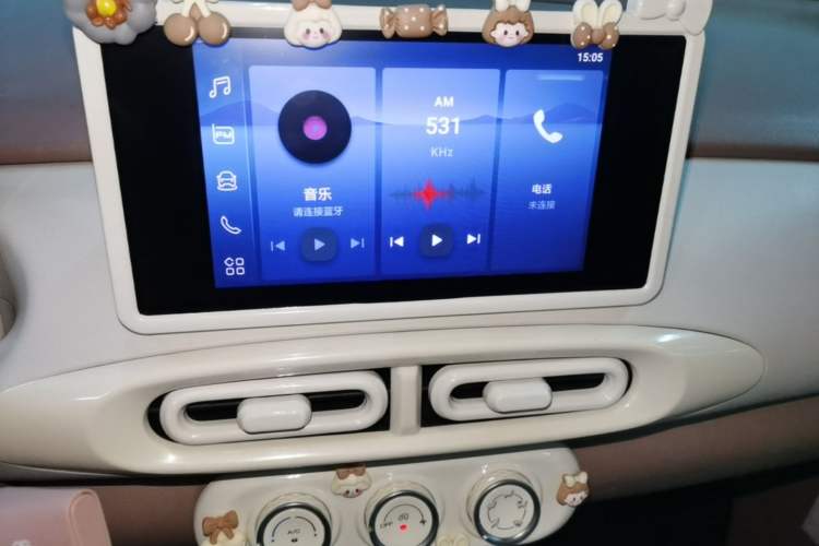 Used Wuling Hongguang MINIEV 2024 3rd Generation 215km Youth Edition Audio And AC Panel