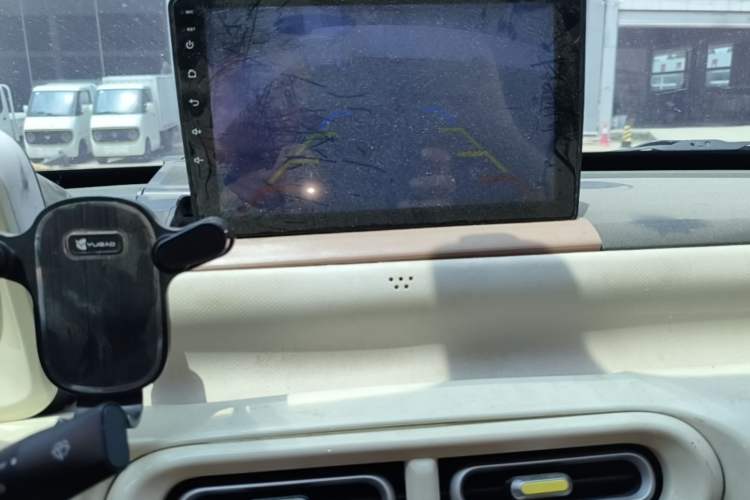 Used Wuling Hongguang MINIEV 2024 3rd Generation 215km Youth Edition Audio And AC Panel