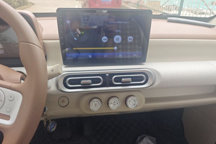 Used Wuling Hongguang MINIEV 2024 3rd Generation 215km Youth Edition Audio And AC Panel