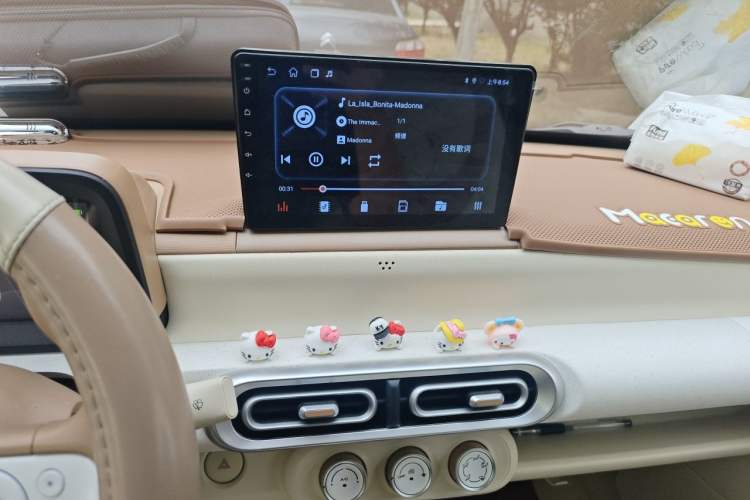 Used Wuling Hongguang MINIEV 2024 3rd Generation 215km Youth Edition Audio And AC Panel