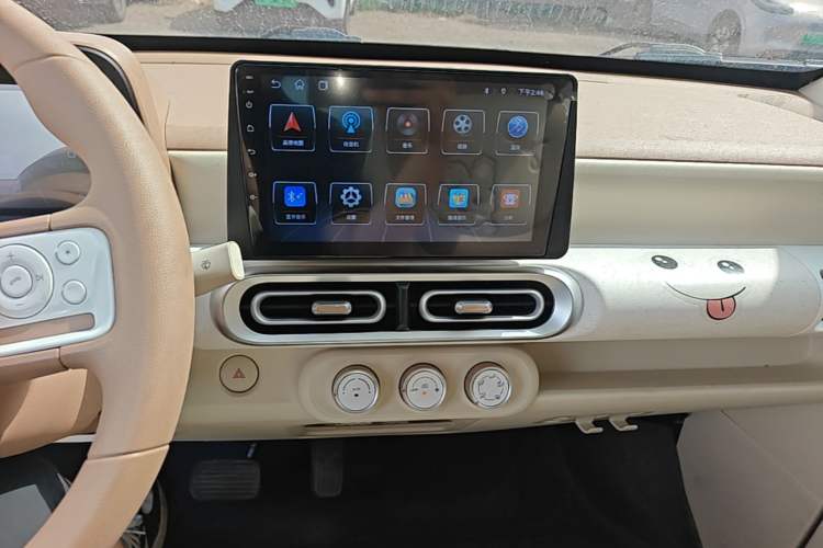 Used Wuling Hongguang MINIEV 2024 3rd Generation 215km Youth Edition Audio And AC Panel