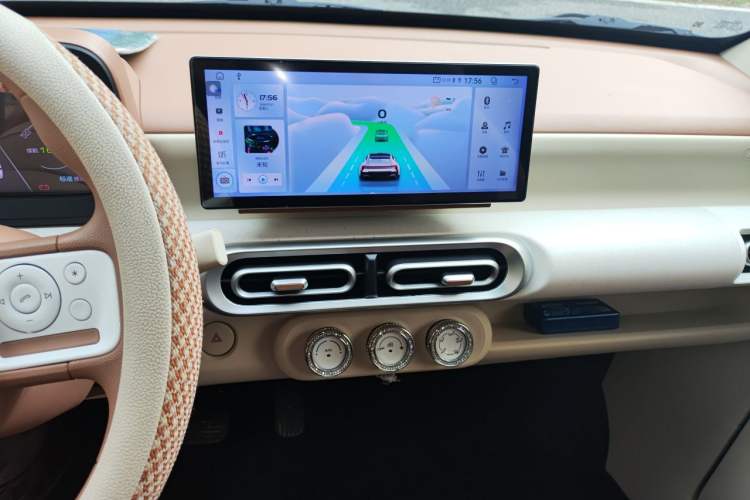 Used Wuling Hongguang MINIEV 2024 3rd Generation 215km Youth Edition Audio And AC Panel