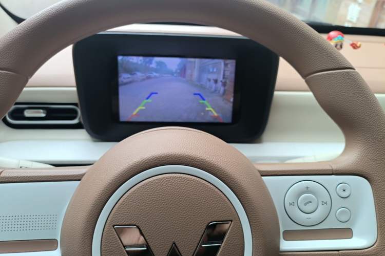 Used Wuling Hongguang MINIEV 2024 3rd Generation 215km Youth Edition Audio And AC Panel