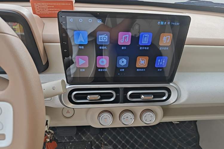 Used Wuling Hongguang MINIEV 2024 3rd Generation 215km Youth Edition Audio And AC Panel