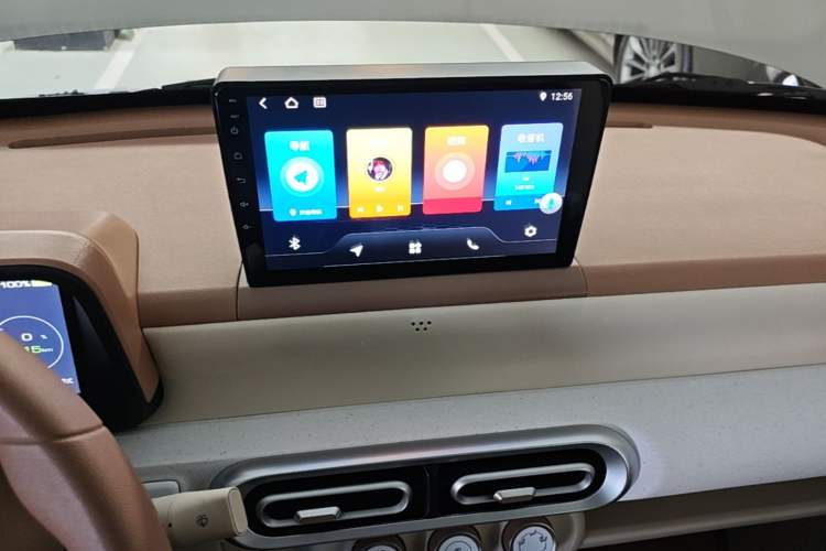 Used Wuling Hongguang MINIEV 2024 3rd Generation 215km Youth Edition Audio And AC Panel