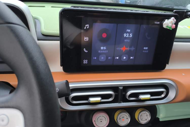 Used Wuling Hongguang MINIEV 2024 3rd Generation 215km Advanced Version Audio And AC Panel