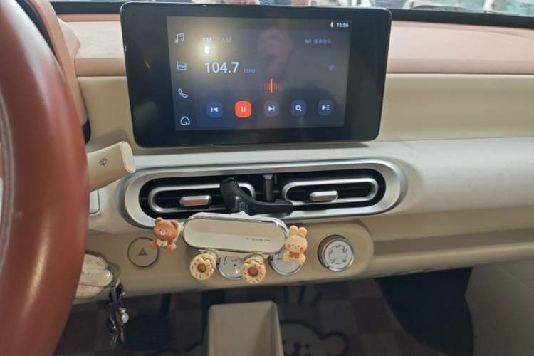 Used Wuling Hongguang MINIEV 2024 3rd Generation 215km Youth Edition Audio And AC Panel