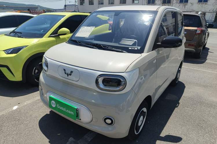 Used Wuling Hongguang MINIEV 2024 3rd Generation 215km Youth Edition Guazi used car, China used car export, Used car for sale, Used cars, Cheapest cars for sale