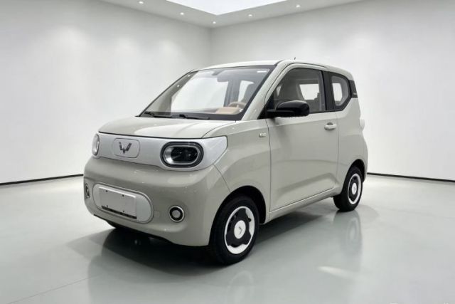Used Wuling Hongguang MINIEV 2024 3rd Generation 215km Youth Edition
