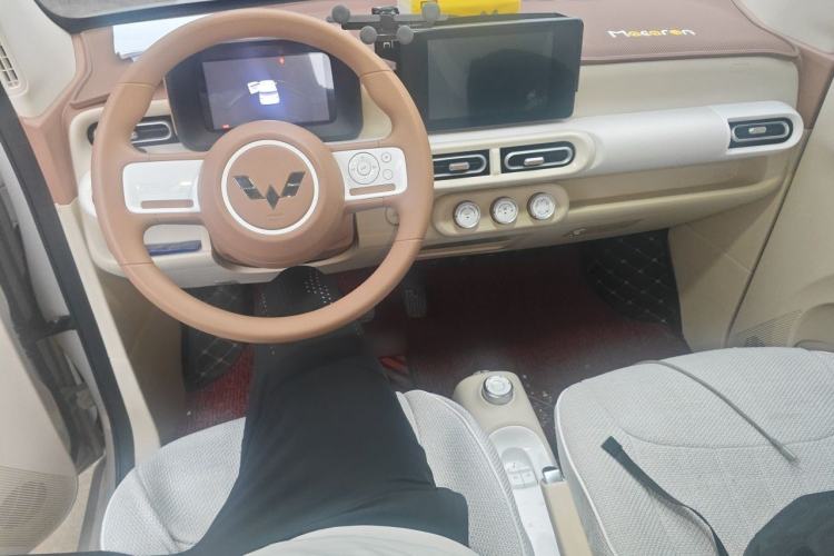 Used Wuling Hongguang MINIEV 2024 3rd Generation 215km Advanced Version Center Console