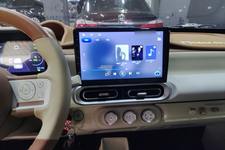 Used Wuling Hongguang MINIEV 2024 3rd Generation 215km Youth Edition Center Console