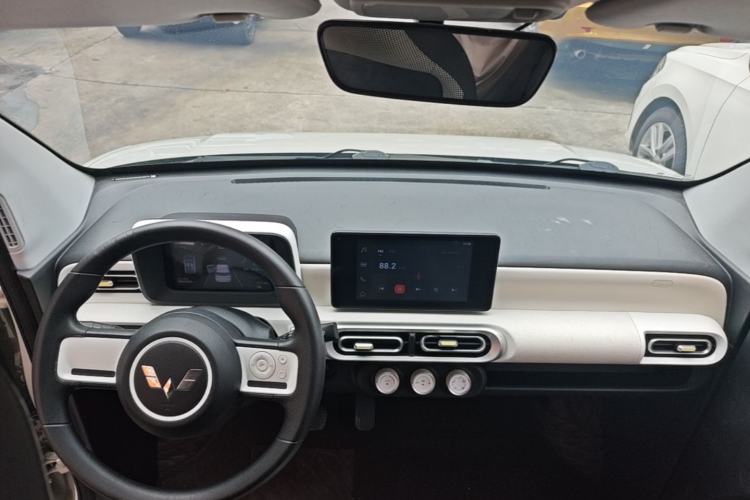 Used Wuling Hongguang MINIEV 2024 3rd Generation 215km Advanced Version Center Console