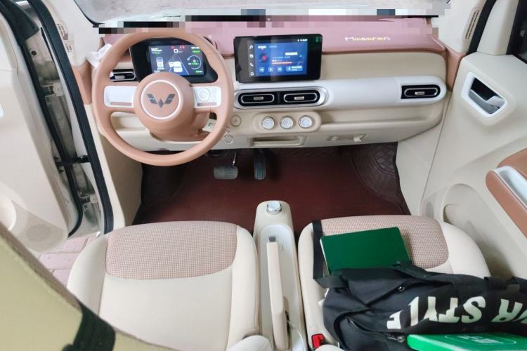 Used Wuling Hongguang MINIEV 2024 3rd Generation 215km Advanced Version Center Console