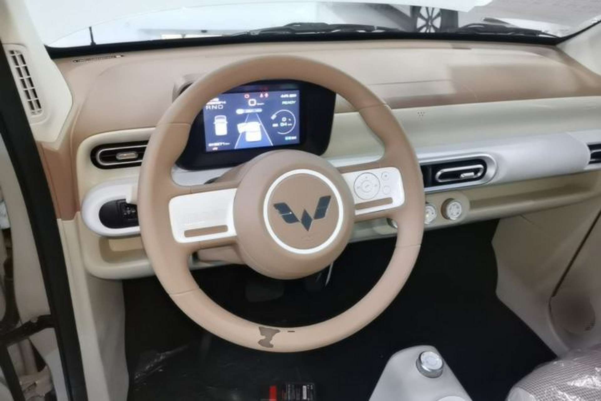 Used Wuling Hongguang MINIEV 2024 3rd Generation 215km Youth Edition Center Console