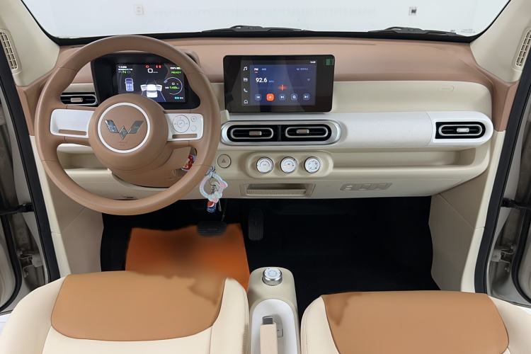 Used Wuling Hongguang MINIEV 2024 3rd Generation 215km Advanced Version Center Console