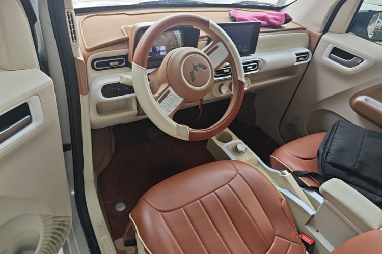 Used Wuling Hongguang MINIEV 2024 3rd Generation 215km Advanced Version Center Console