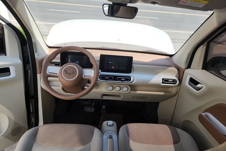 Used Wuling Hongguang MINIEV 2024 3rd Generation 215km Advanced Version Center Console