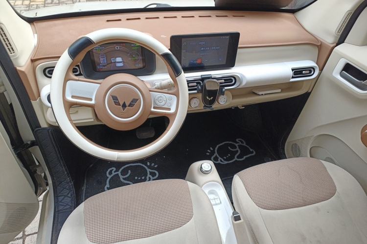 Used Wuling Hongguang MINIEV 2024 3rd Generation 215km Advanced Version Center Console