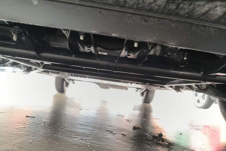 Used Wuling Hongguang MINIEV 2024 3rd Generation 215km Youth Edition Chassis Front