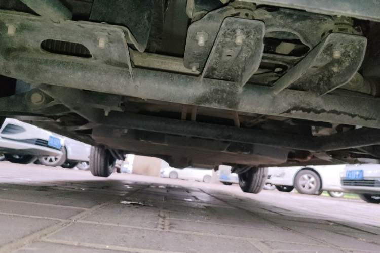 Used Wuling Hongguang MINIEV 2024 3rd Generation 215km Advanced Version Chassis Front