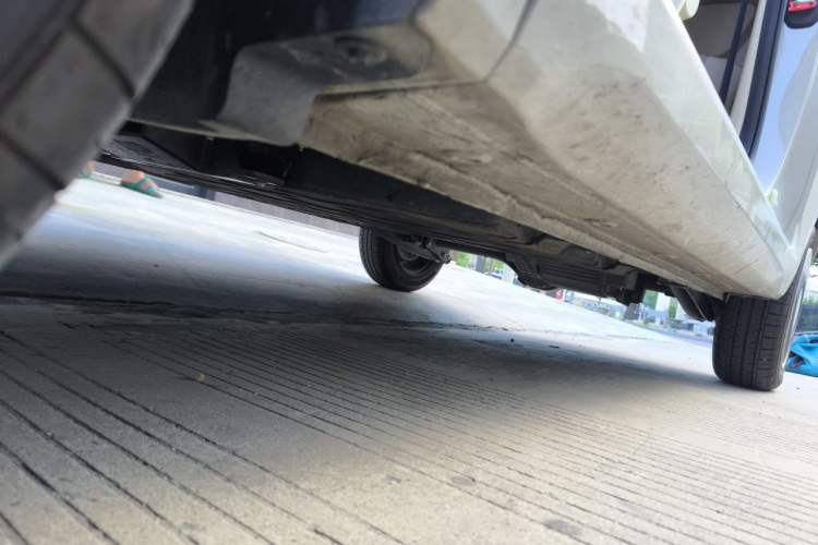 Used Wuling Hongguang MINIEV 2024 3rd Generation 215km Youth Edition Chassis Front Left