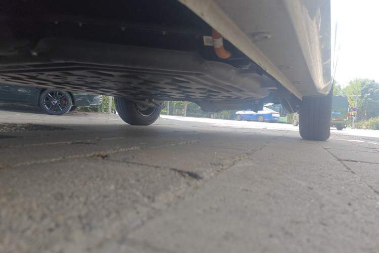 Used Wuling Hongguang MINIEV 2024 3rd Generation 215km Youth Edition Chassis Front Left