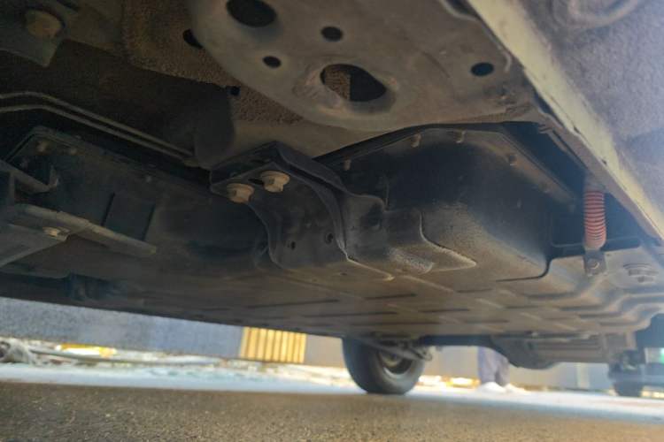 Used Wuling Hongguang MINIEV 2024 3rd Generation 215km Advanced Version Chassis Front Left