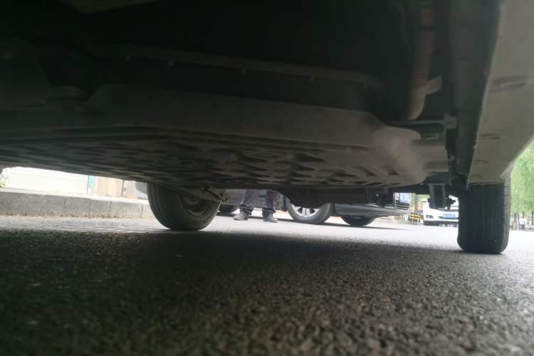 Used Wuling Hongguang MINIEV 2024 3rd Generation 215km Youth Edition Chassis Front Left