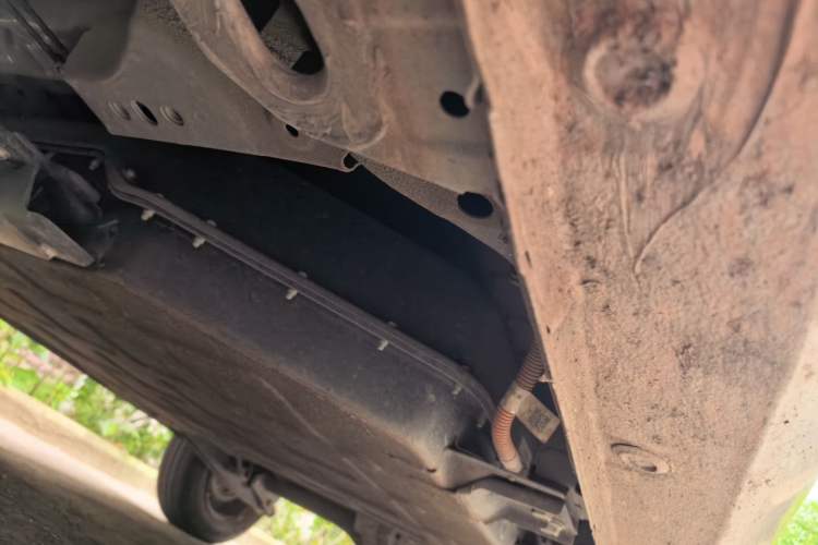 Used Wuling Hongguang MINIEV 2024 3rd Generation 215km Youth Edition Chassis Front Left