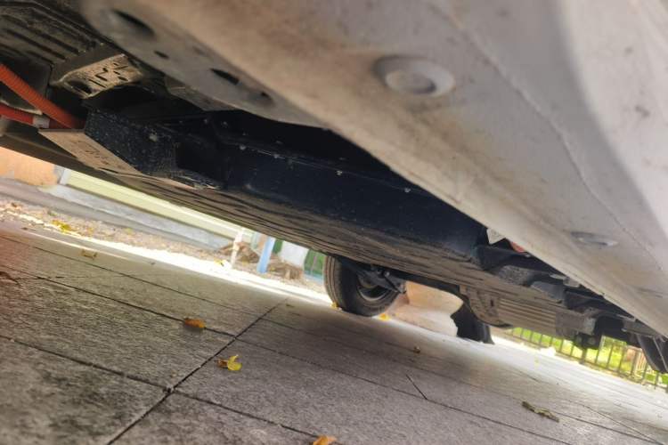 Used Wuling Hongguang MINIEV 2024 3rd Generation 215km Youth Edition Chassis Front Left