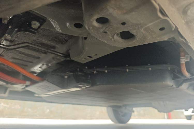 Used Wuling Hongguang MINIEV 2024 3rd Generation 215km Youth Edition Chassis Front Left