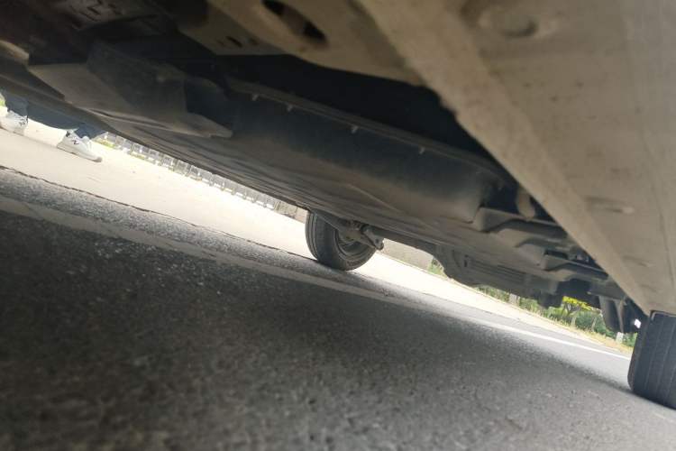 Used Wuling Hongguang MINIEV 2024 3rd Generation 215km Youth Edition Chassis Front Left