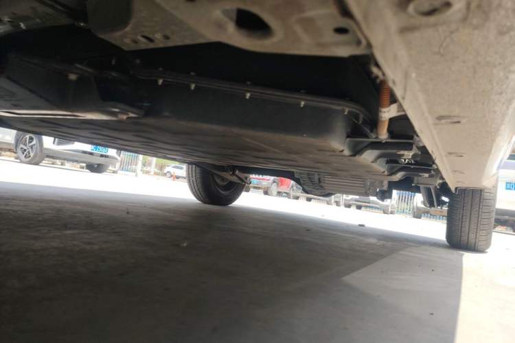 Used Wuling Hongguang MINIEV 2024 3rd Generation 215km Youth Edition Chassis Front Left