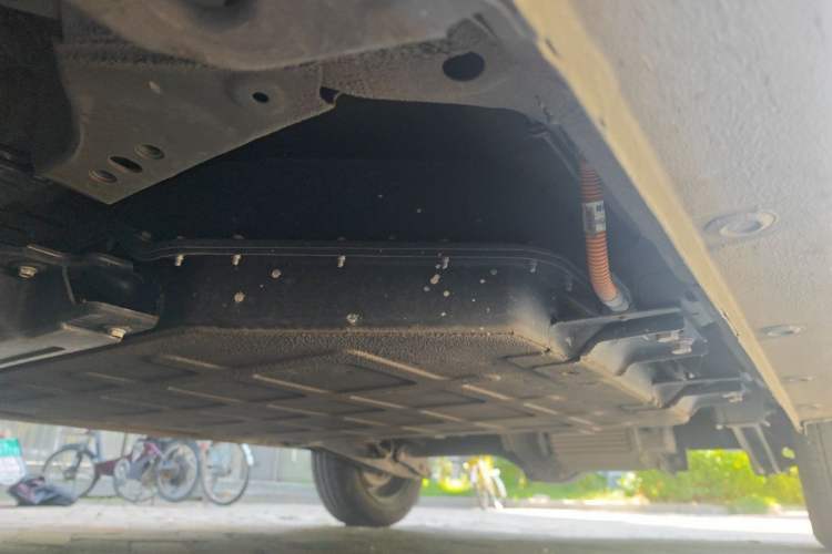 Used Wuling Hongguang MINIEV 2024 3rd Generation 215km Youth Edition Chassis Front Left