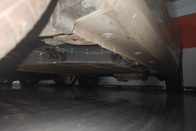Used Wuling Hongguang MINIEV 2024 3rd Generation 215km Youth Edition Chassis Front Left