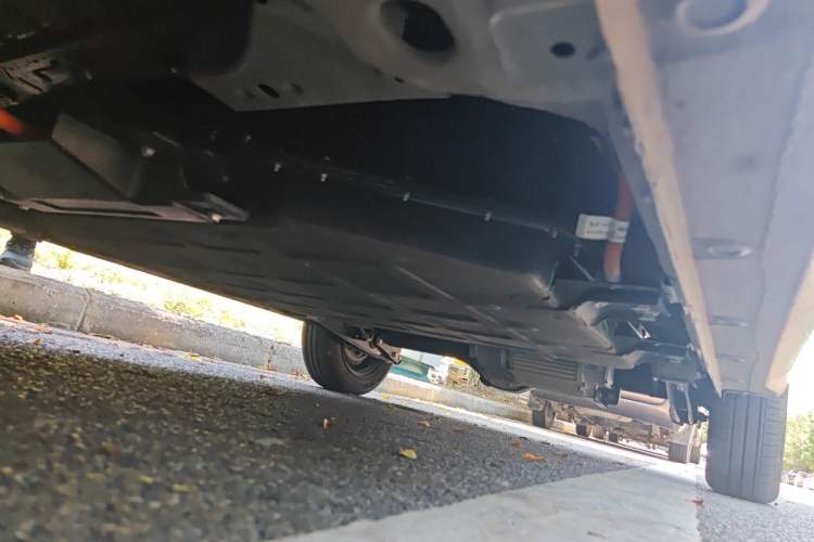 Used Wuling Hongguang MINIEV 2024 3rd Generation 215km Youth Edition Chassis Front Left