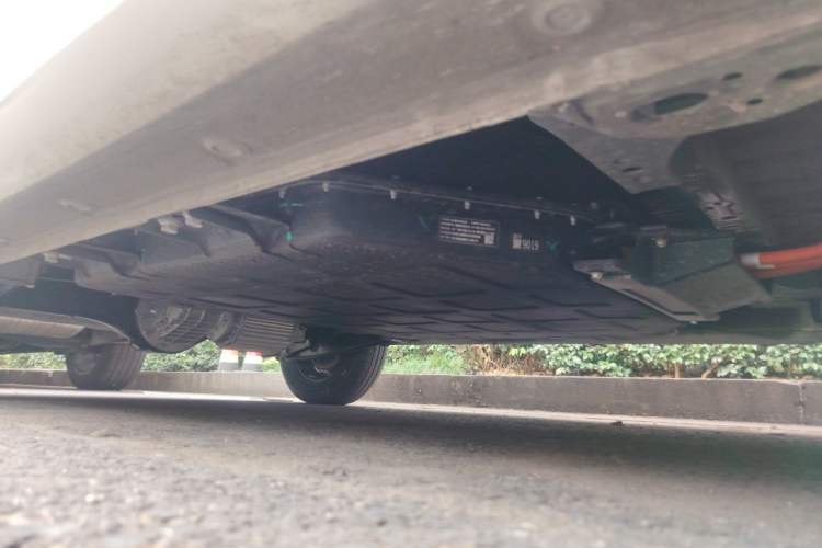 Used Wuling Hongguang MINIEV 2024 3rd Generation 215km Youth Edition Chassis Front Right