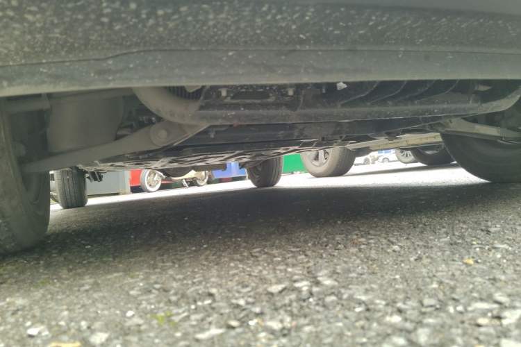 Used Wuling Hongguang MINIEV 2024 3rd Generation 215km Youth Edition Chassis Front Right