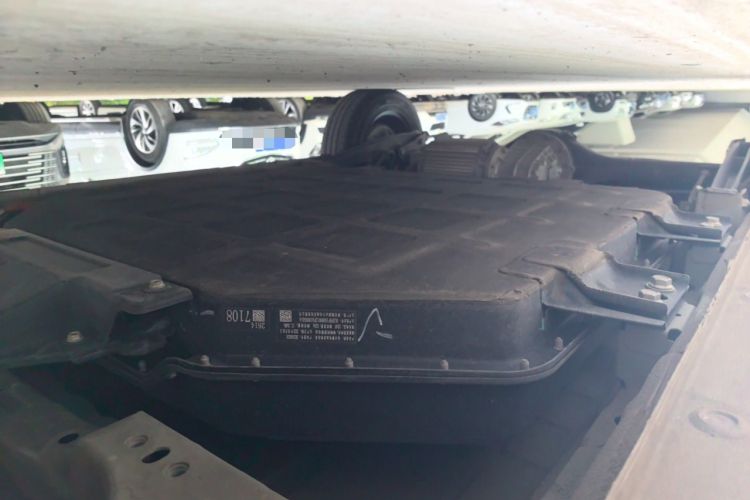 Used Wuling Hongguang MINIEV 2024 3rd Generation 215km Youth Edition Chassis Front Right