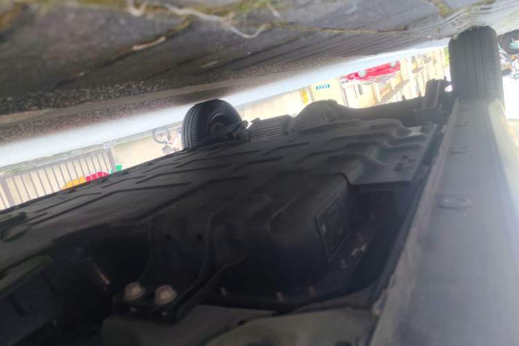 Used Wuling Hongguang MINIEV 2024 3rd Generation 215km Advanced Version Chassis Front Right