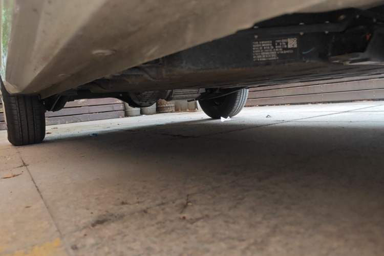 Used Wuling Hongguang MINIEV 2024 3rd Generation 215km Advanced Version Chassis Front Right