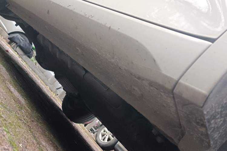 Used Wuling Hongguang MINIEV 2024 3rd Generation 215km Advanced Version Chassis Front Right