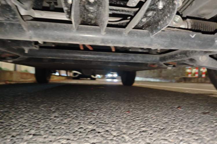 Used Wuling Hongguang MINIEV 2024 3rd Generation 215km Advanced Version Chassis Front