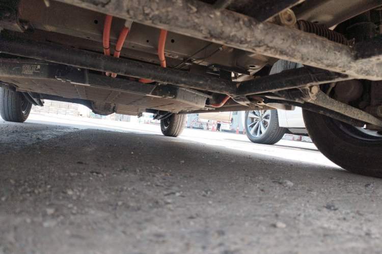 Used Wuling Hongguang MINIEV 2024 3rd Generation 215km Advanced Version Chassis Front