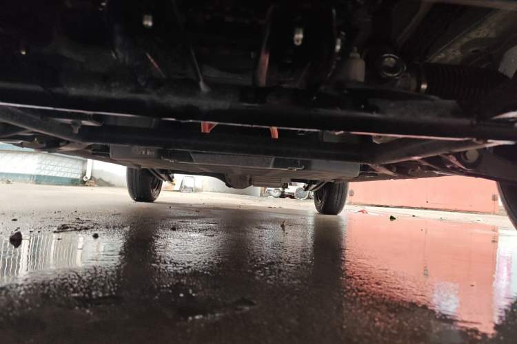 Used Wuling Hongguang MINIEV 2024 3rd Generation 215km Youth Edition Chassis Front