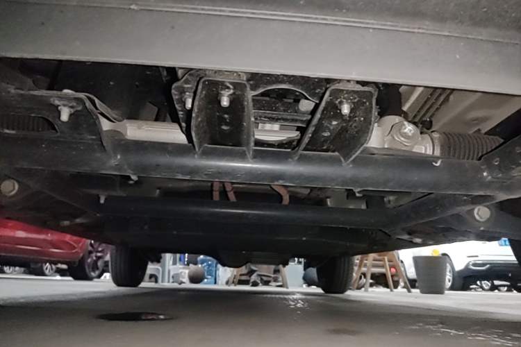 Used Wuling Hongguang MINIEV 2024 3rd Generation 215km Youth Edition Chassis Front
